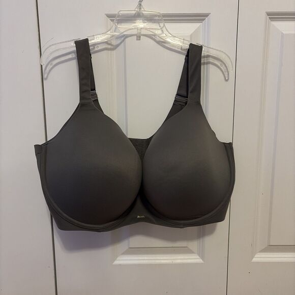 Cacique Other - Cacique Lightly Lined Balconette Bra Size 46H